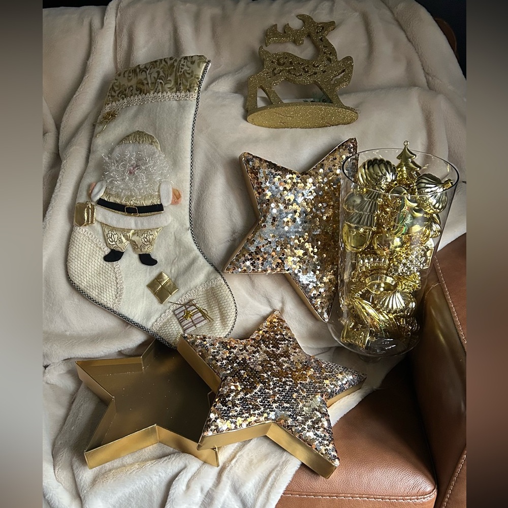 Gold and Cream Holiday Decor bundle